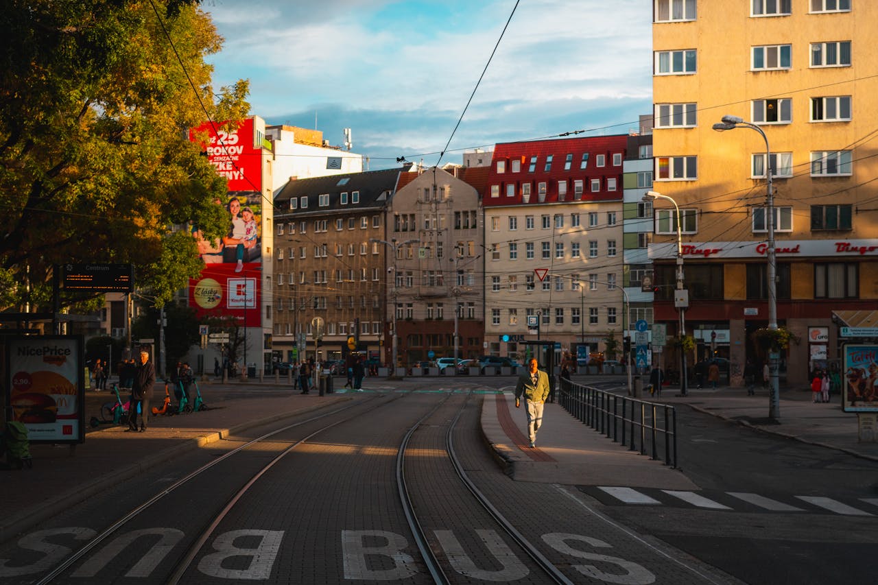 hero-img-02 Free stock photo of autumn, bratislava, charming streets